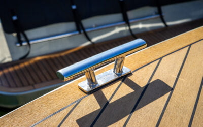 Hoe leg je je Sloep of Tender vast?