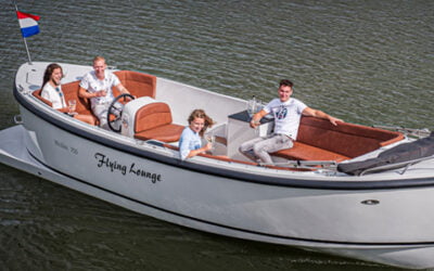 Het plannen van de perfecte sloepdag: routes, snacks en activiteiten met Brinks Watersport Nijkerk