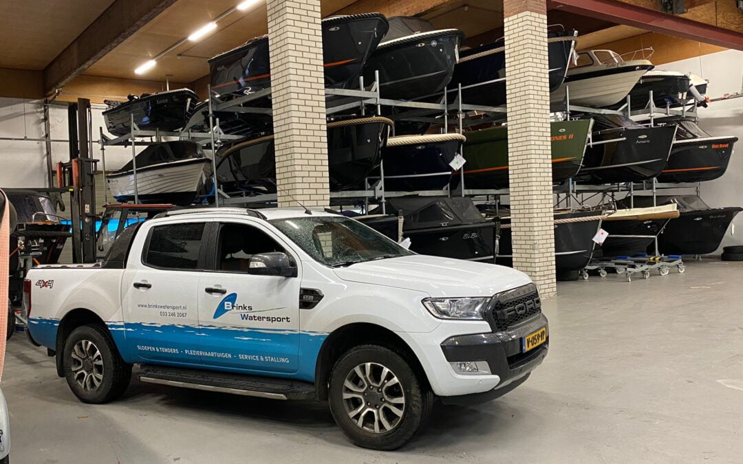 Hoe Je Het Meeste Plezier Beleeft aan Watersport met Je Sloep of Tender