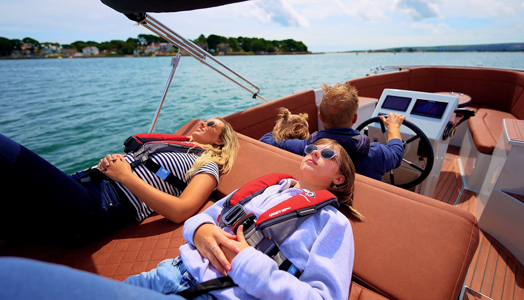 Tips voor watersport veiligheid met sloepen en tenders 