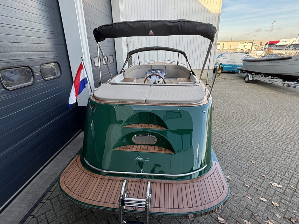 Maxima 720 Retro achteraanzicht