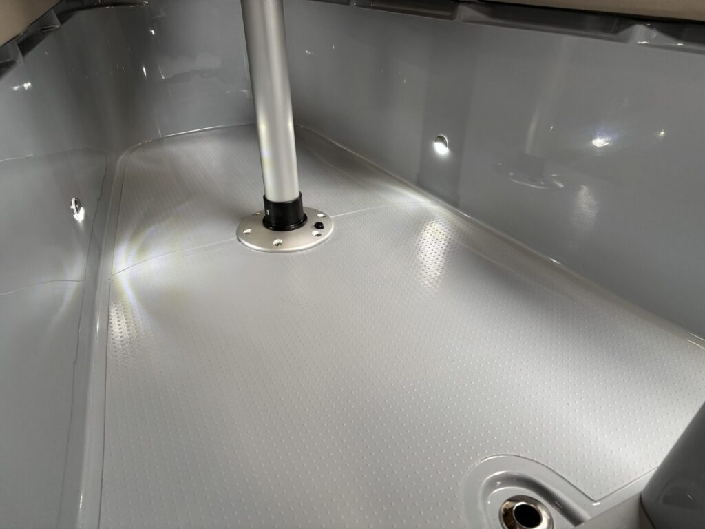 Topcraft 565 Tender kuipverlichting