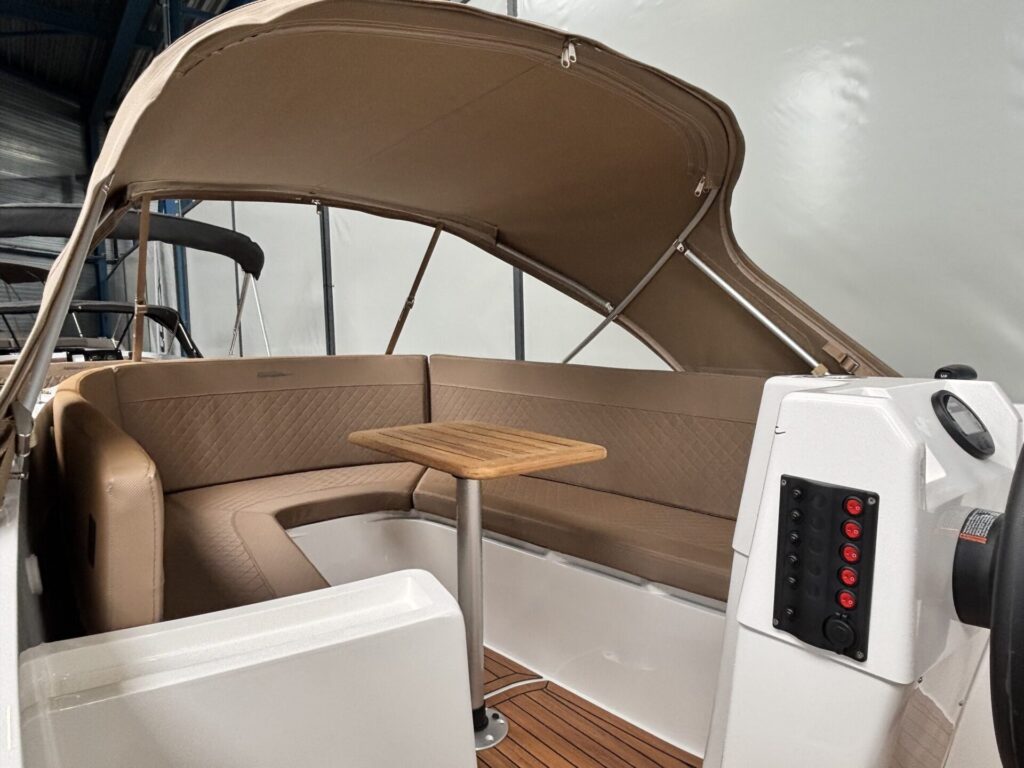 Topcraft 627 tender kuip