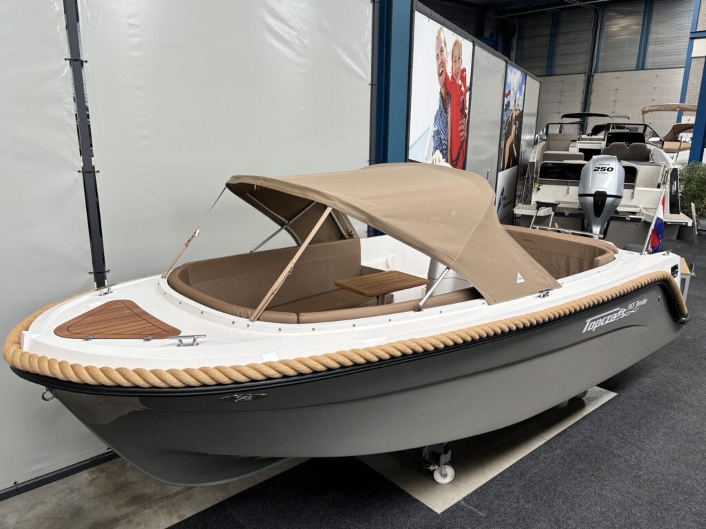 Topcraft 627 tender voorkant